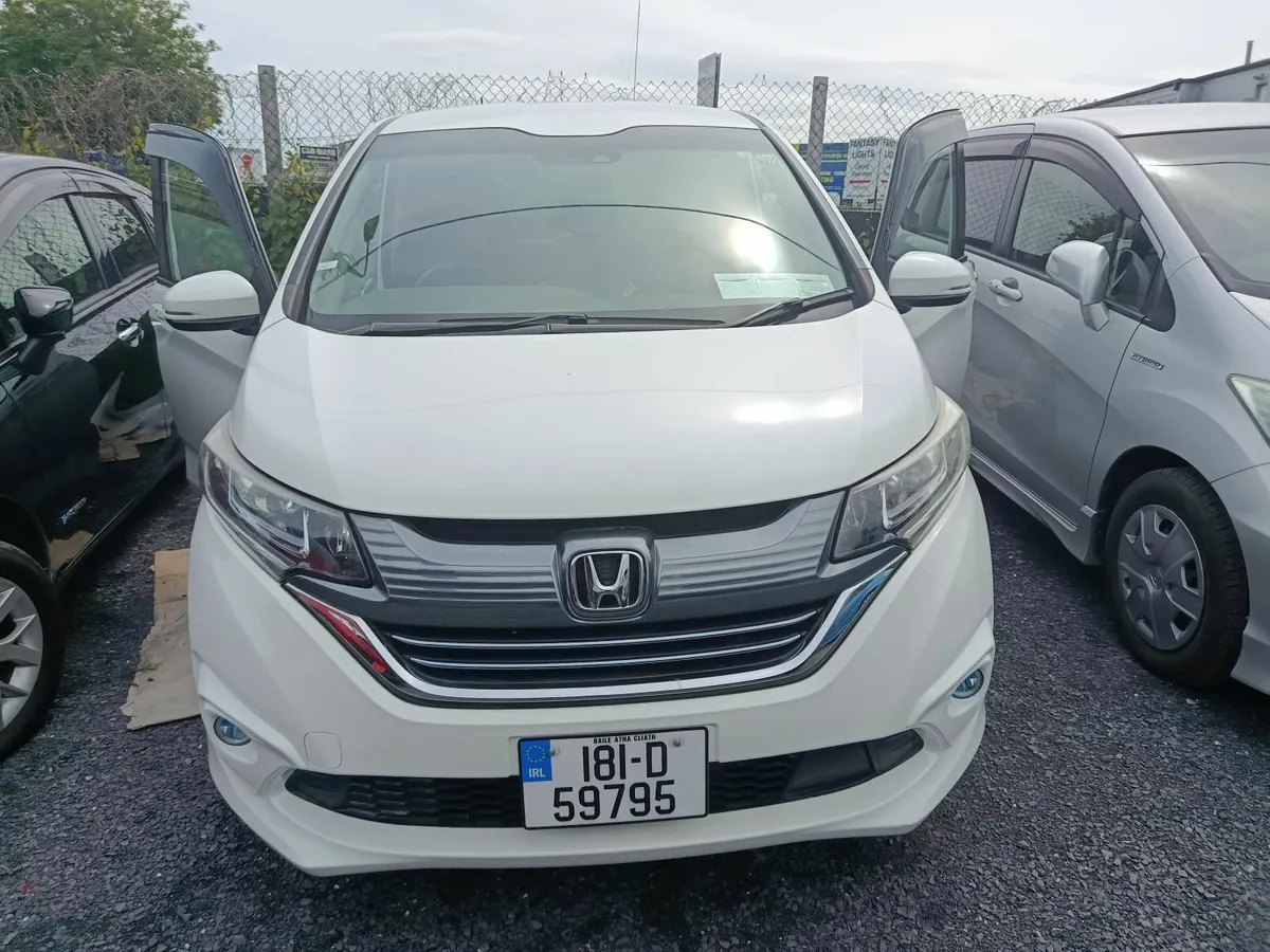 Honda Freed 2018    7 seats - Image 1