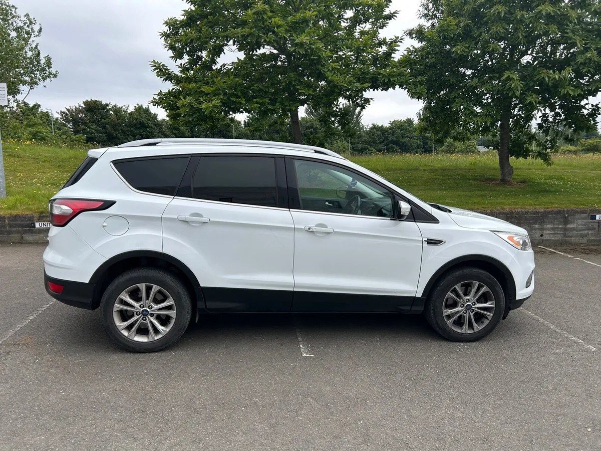 Ford Kuga - Image 1