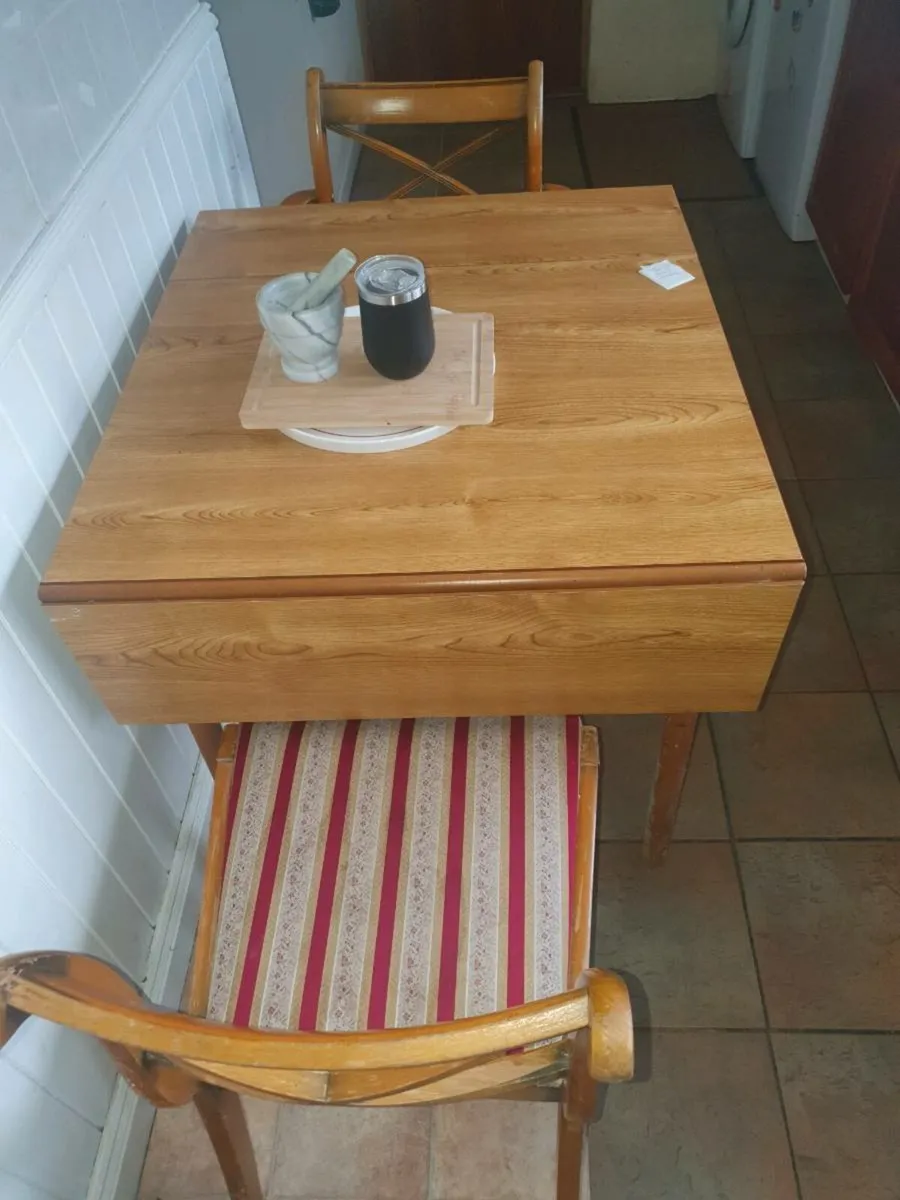 FURNITURE - Image 1