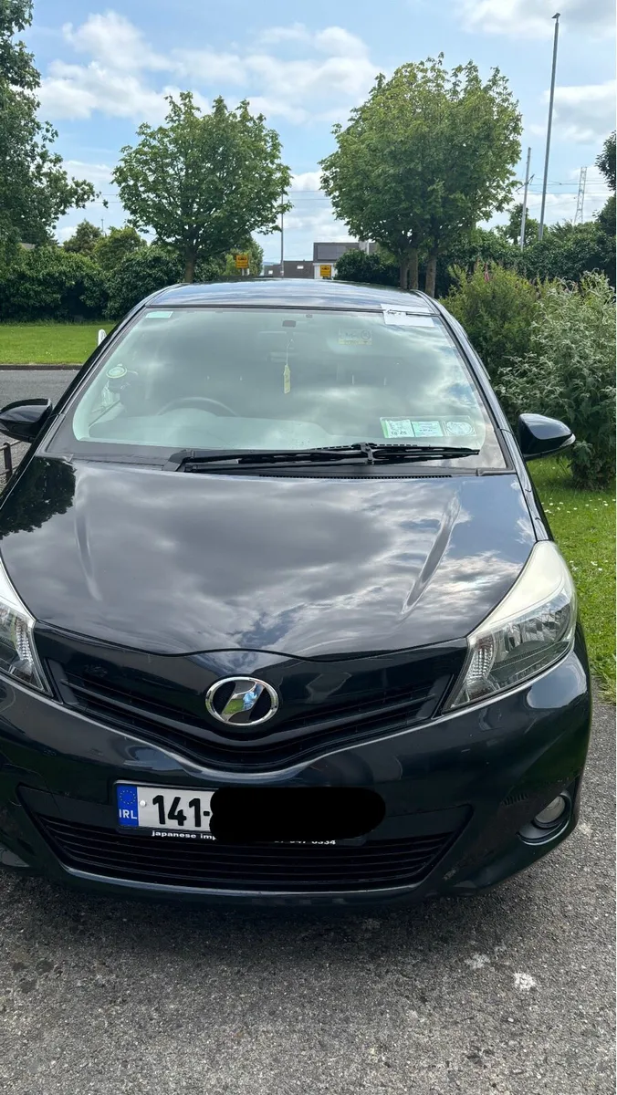Toyota Vitz 141 - Image 1