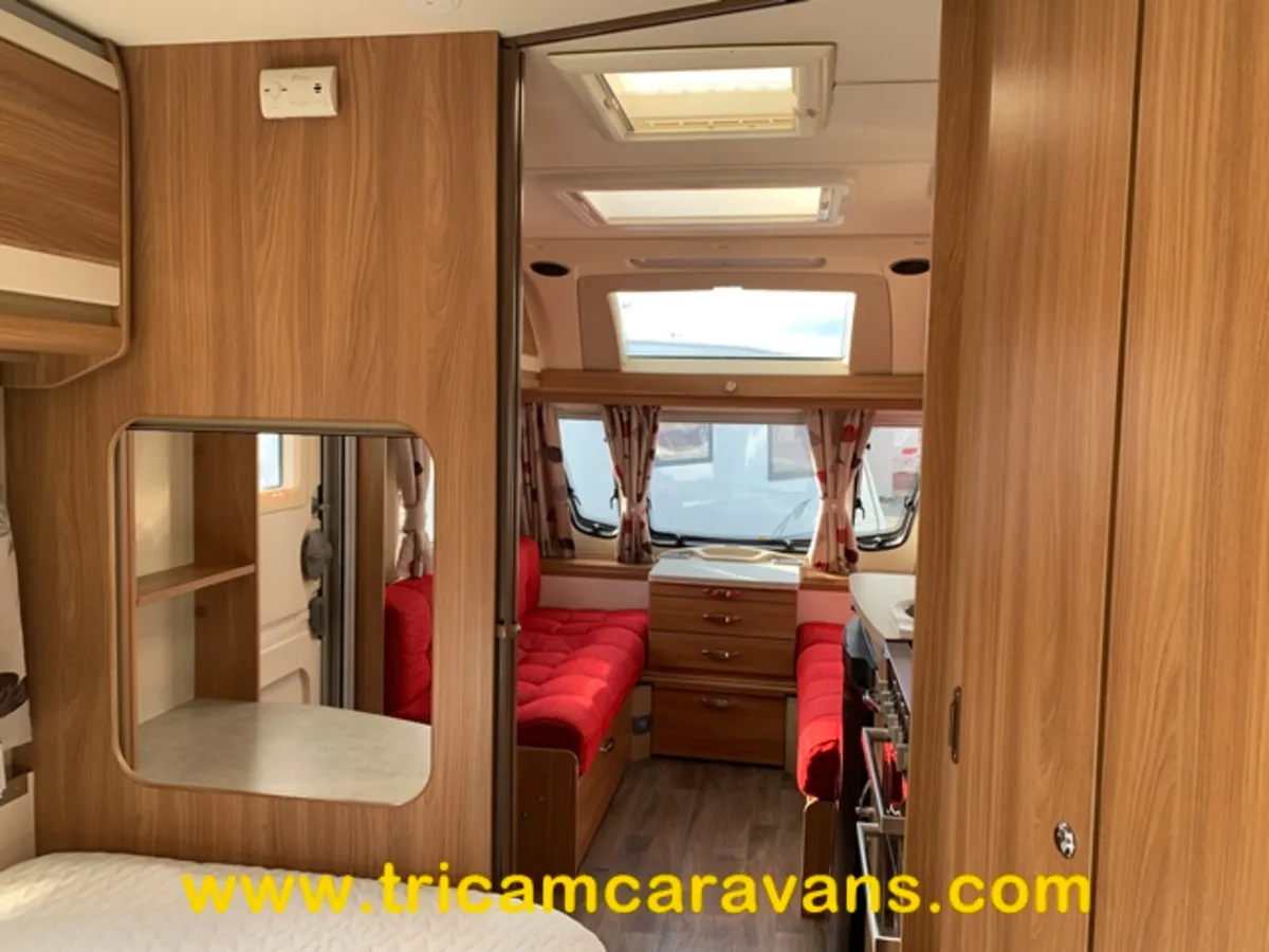2014 Swift Challenger SE 570/4, Fixed Bed, Sep Shr - Image 2
