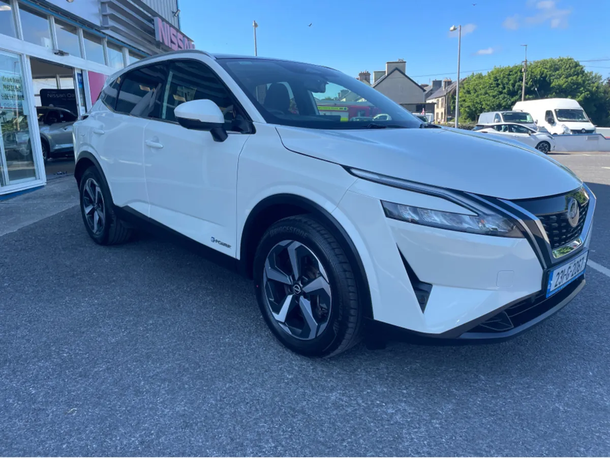 Nissan Qashqai EPOWER SV PREMIUM GR R RR 4DR AUTO - Image 2