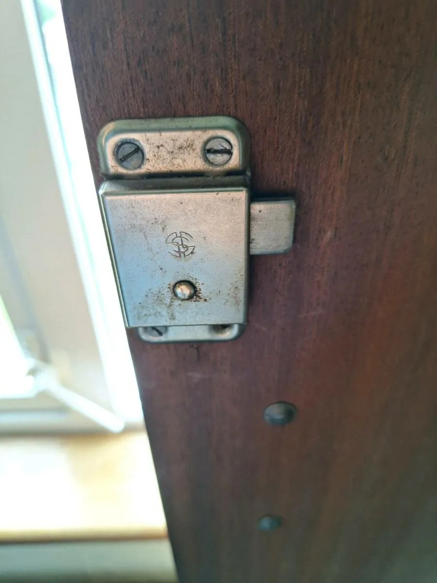 Vintage wardrobe with drawers (DELIVERY) - Image 3