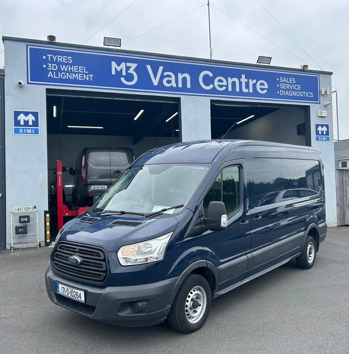 2017 Ford Transit 350 - Image 1