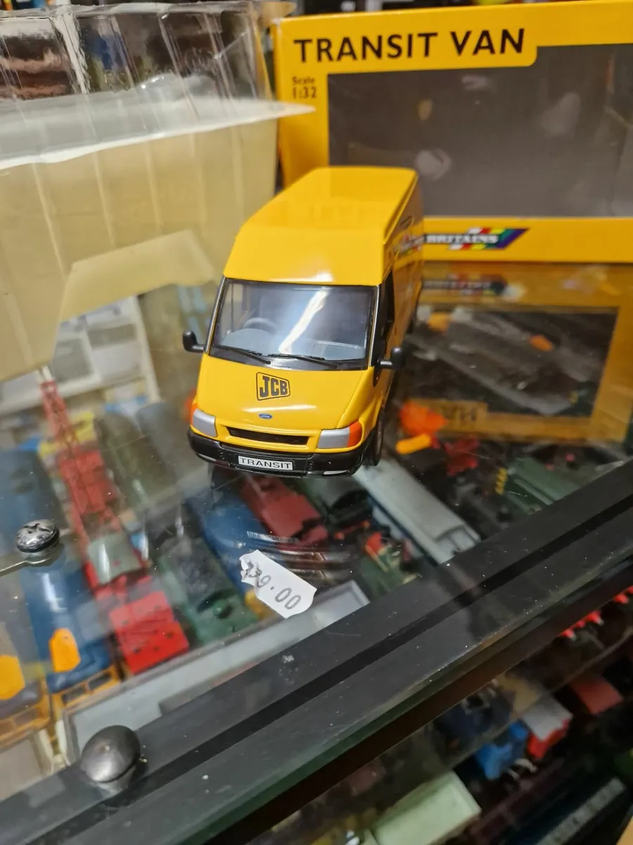 Britains JCB Ford Transit Van - Image 4