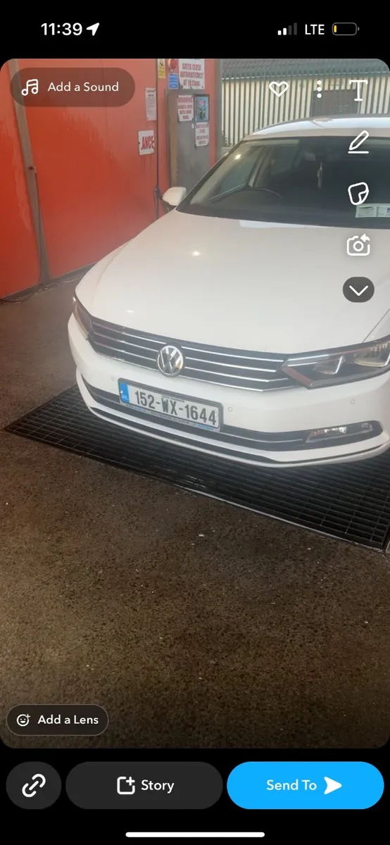 Volkswagen Passat 2015 - Image 1