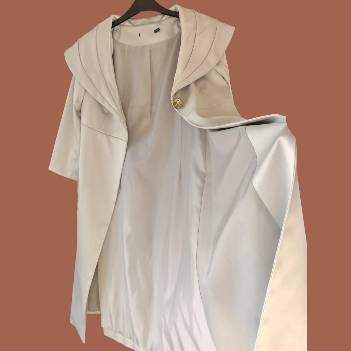 Clothes - Image 3