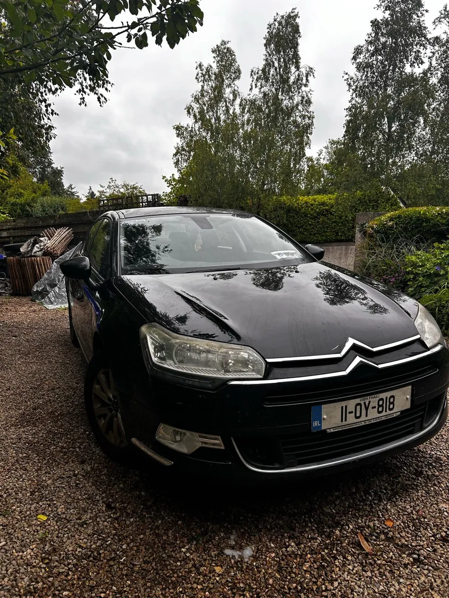 Car - Image 1