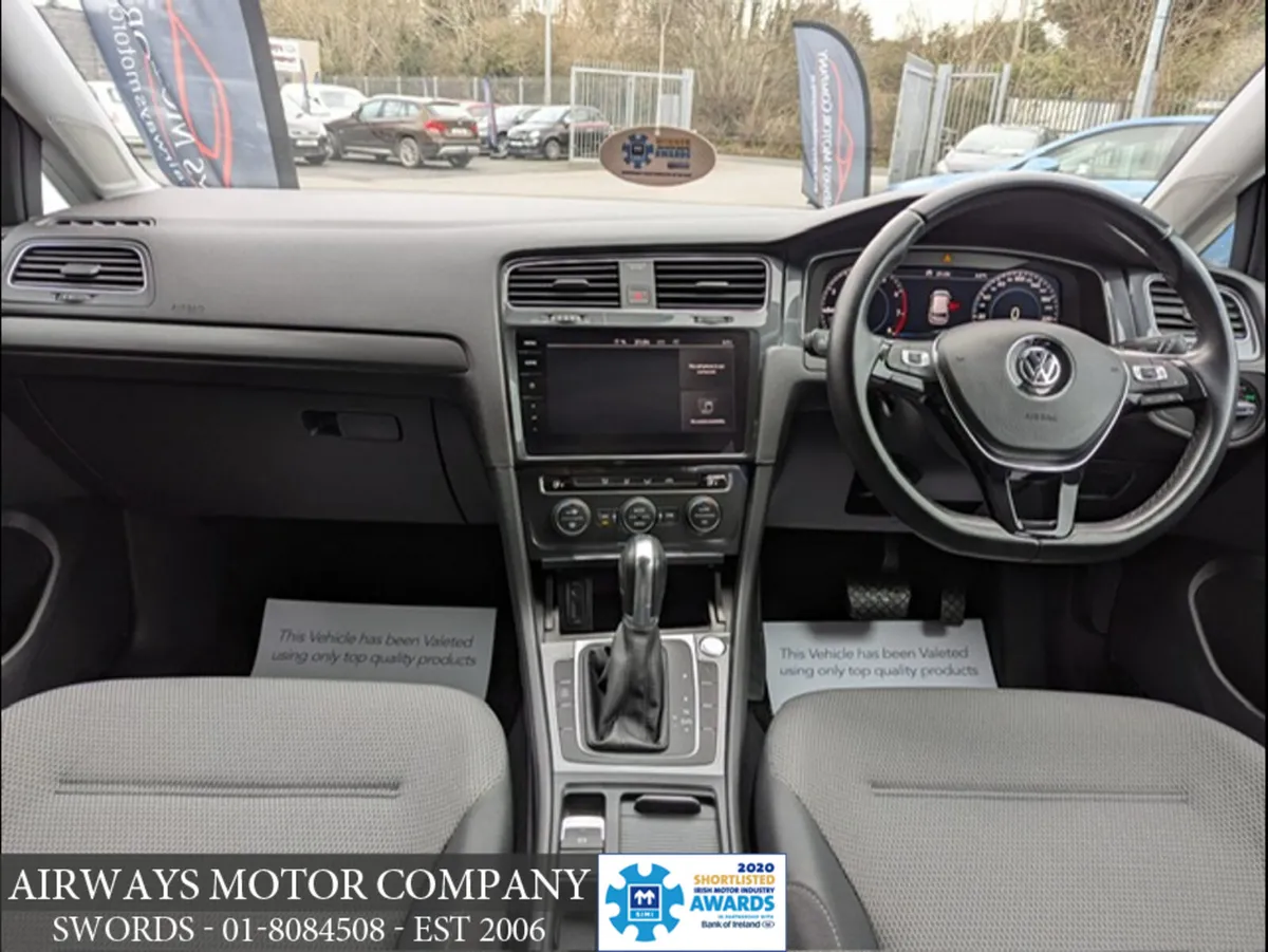 Volkswagen Golf 1.2 * AUTO * LOW KMS *  CARPLAY * - Image 4