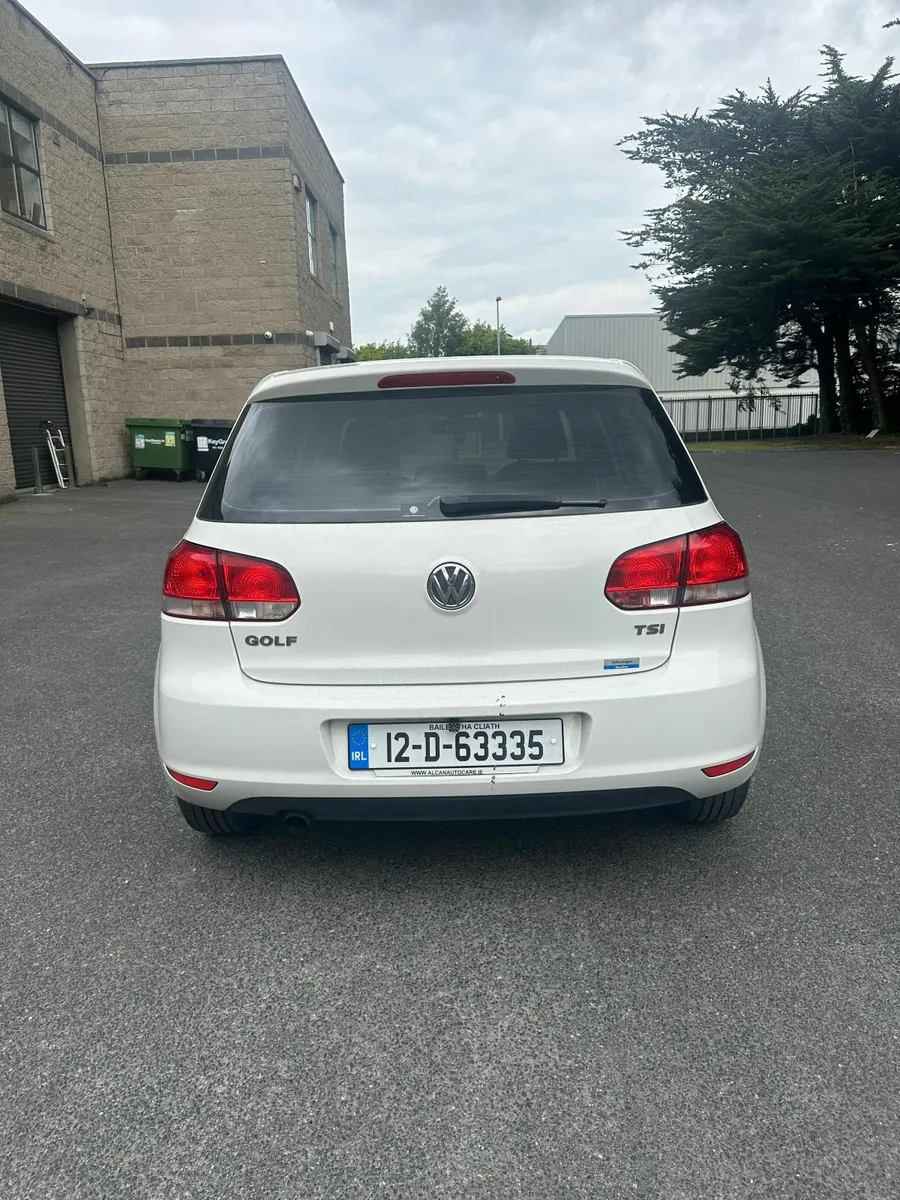 Volkswagen Golf 2012 - Image 2
