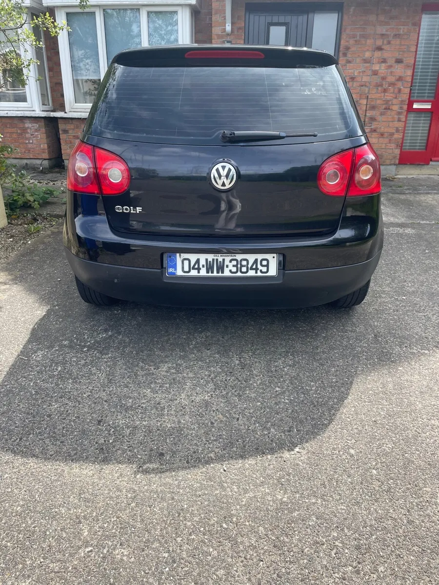 Volkswagen Golf 2004 - Image 2