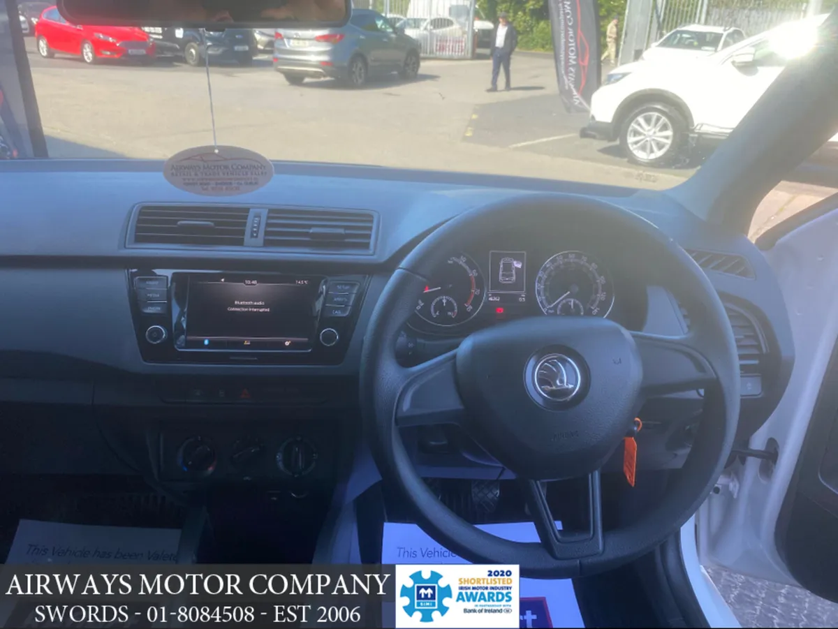 Skoda Fabia * 1.0 * ACTIVE * MANUAL * 5DR * AIRCON - Image 4