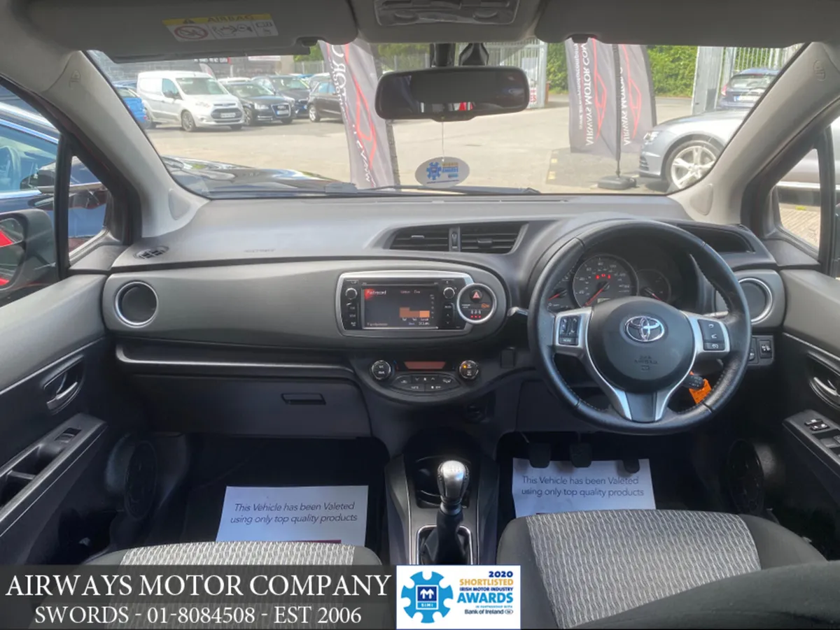 Toyota Yaris * 1.3 * MANUAL * 5DR * REV CAM * AIRC - Image 4
