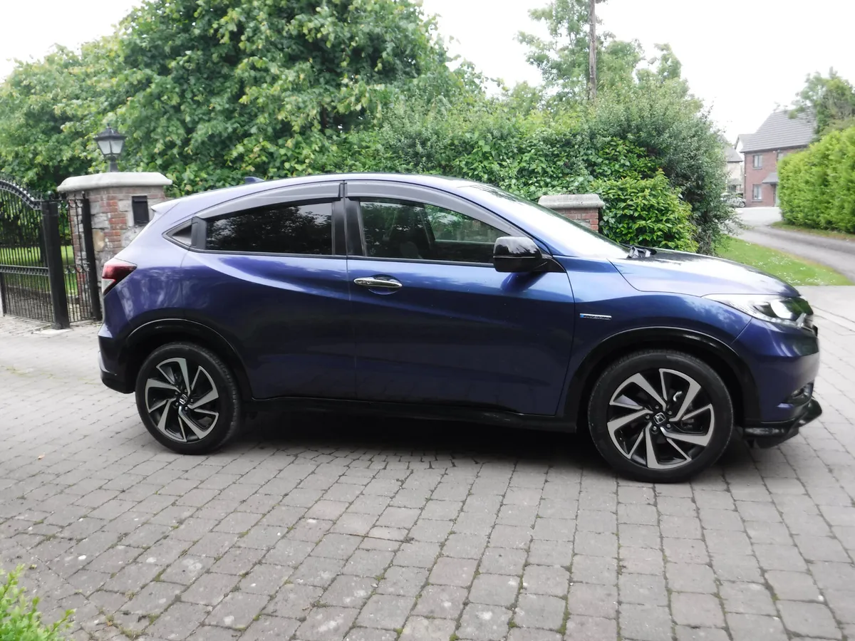 Honda Vezel 1.5 AUTO HYBRID RS LTD NEW NCT 6/27 - Image 2