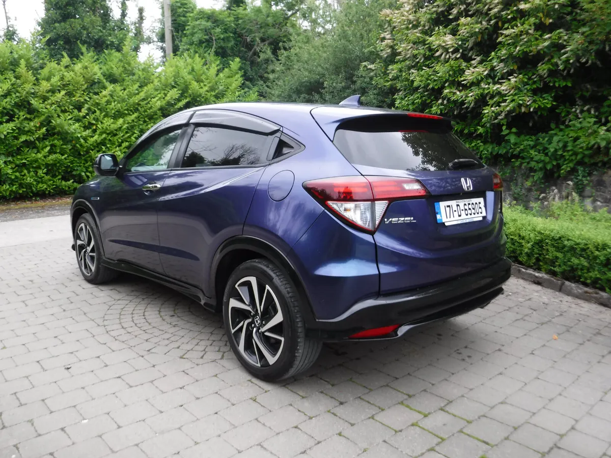 Honda Vezel 1.5 AUTO HYBRID RS LTD NEW NCT 6/27 - Image 4