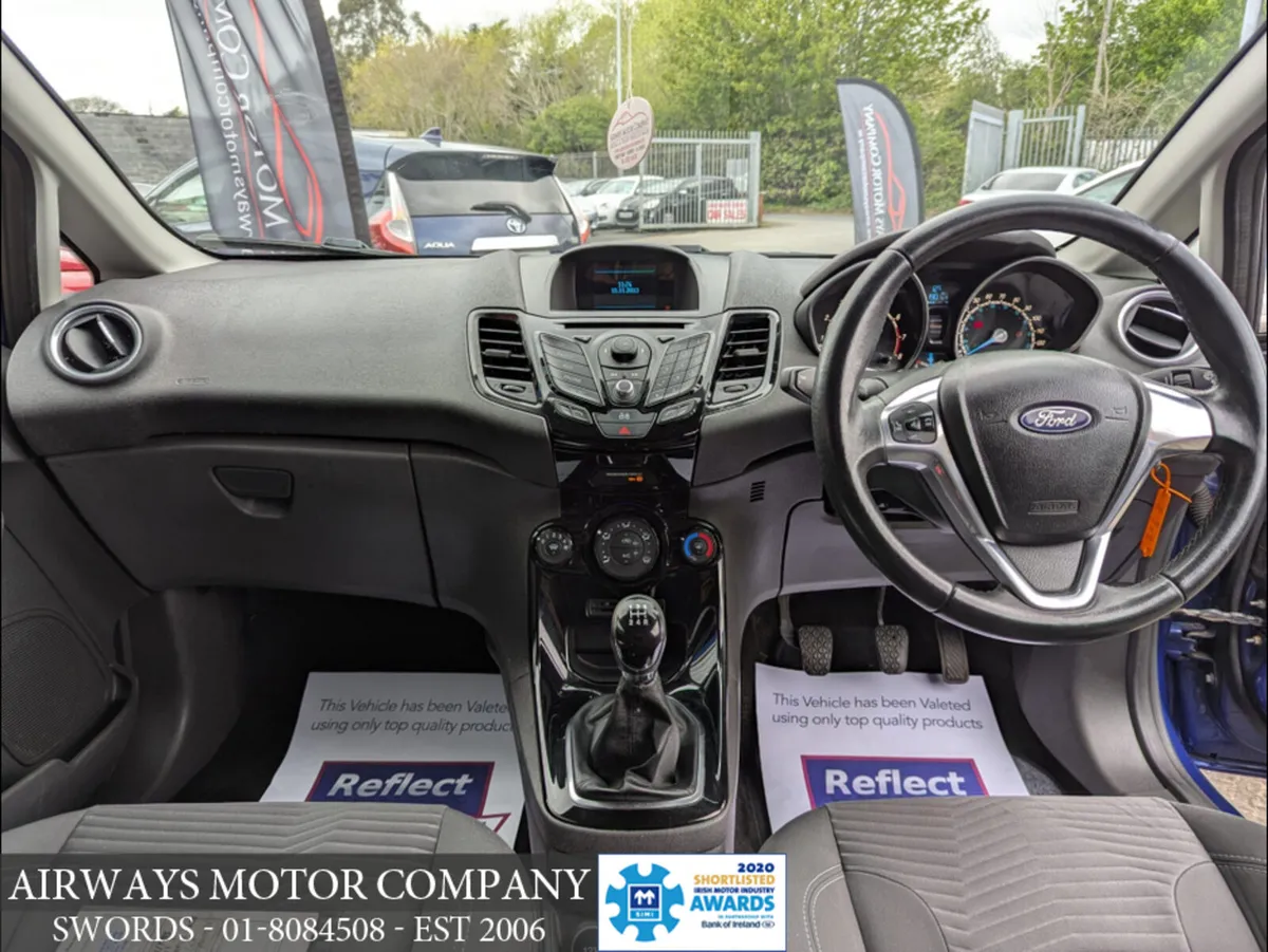 Ford Fiesta 1.25 ZETEC  * 5 SPEED MANUAL * PHONE * - Image 4
