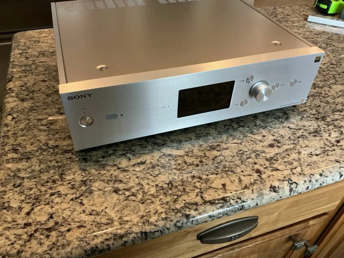 Sony HAP-Z1ES Hi-Res Music Player - Image 2