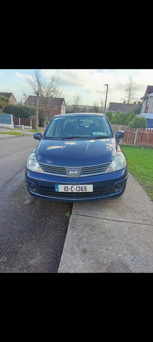 2010 Nissan Tiida - Image 1