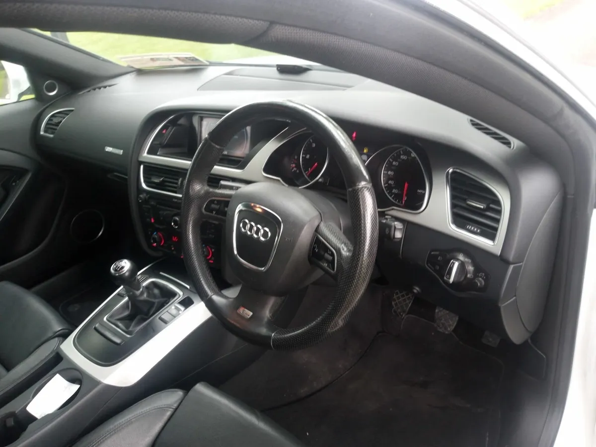 Audi A5 2010 - Image 3