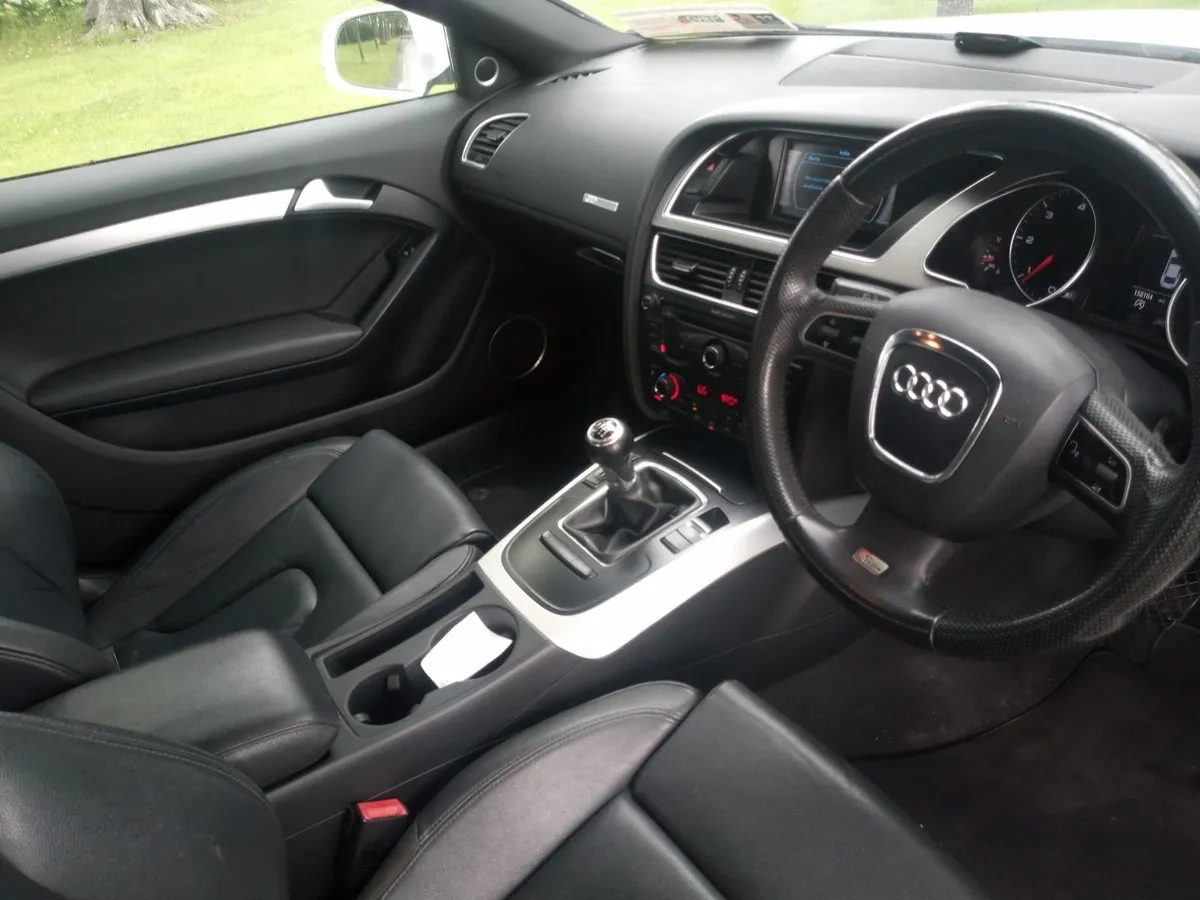 Audi A5 2010 - Image 4