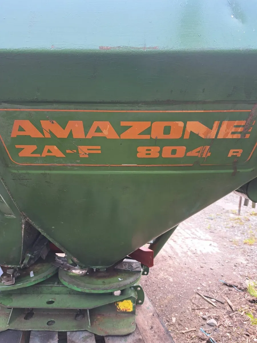 Fertiliser spreader - Image 4