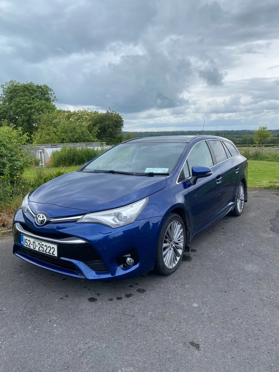 Toyota Avensis 2015 - Image 1