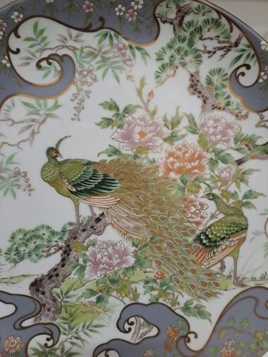 Peacock wall Plate gold gilt - Image 3