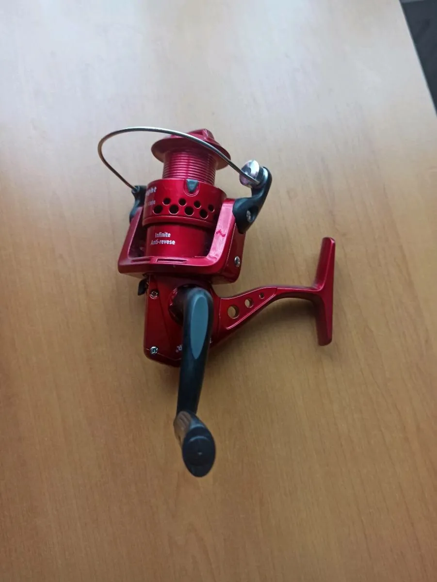 Silstar fishing reel - Image 1