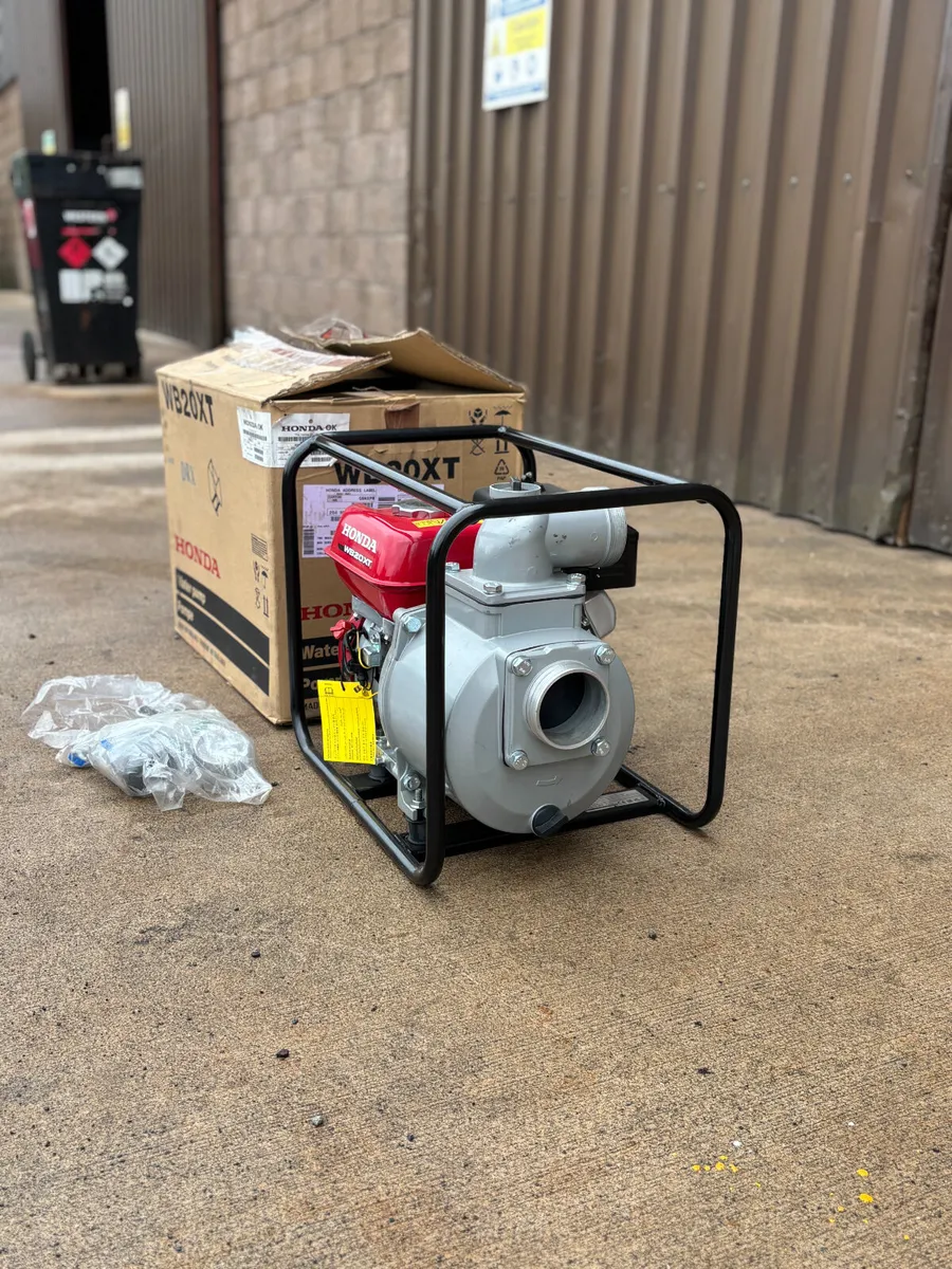 2023 Honda Water Pump WB20XT - Image 2