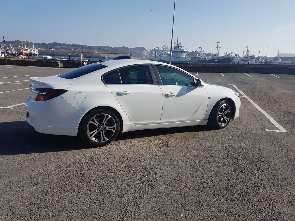 2014 Opel Insignia SRI - Image 2