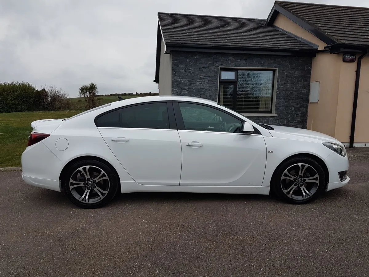 2014 Opel Insignia SRI - Image 3