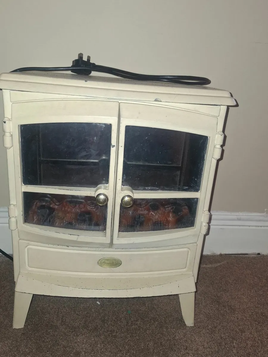 Electric fire - Image 1