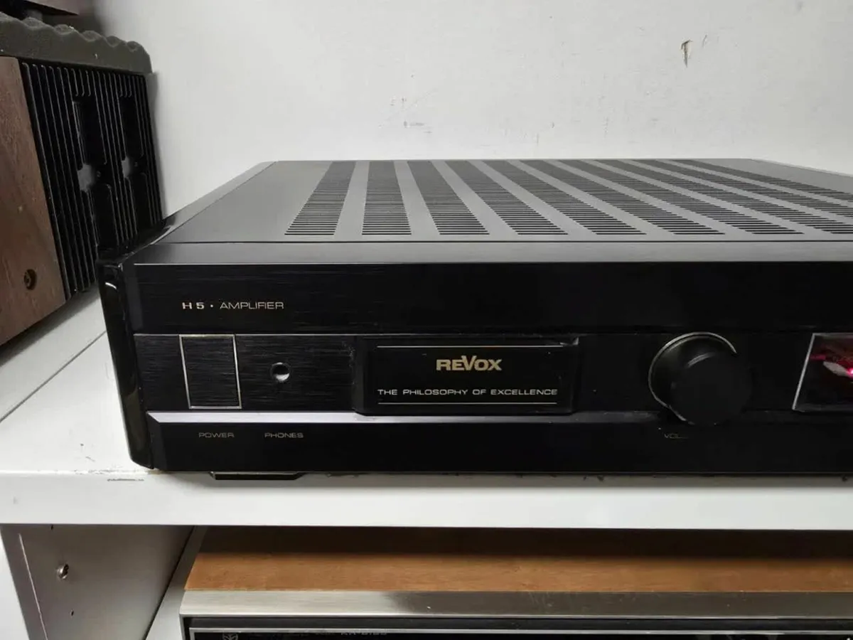 Revox H5 High End Stereo Amplifier - Image 3
