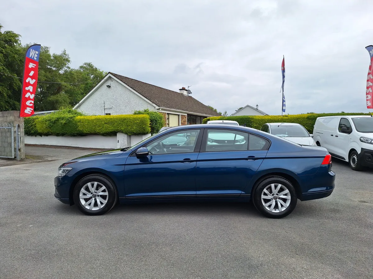 Volkswagen Passat 2.0 Tdi New NCT/Immaculate - Image 4