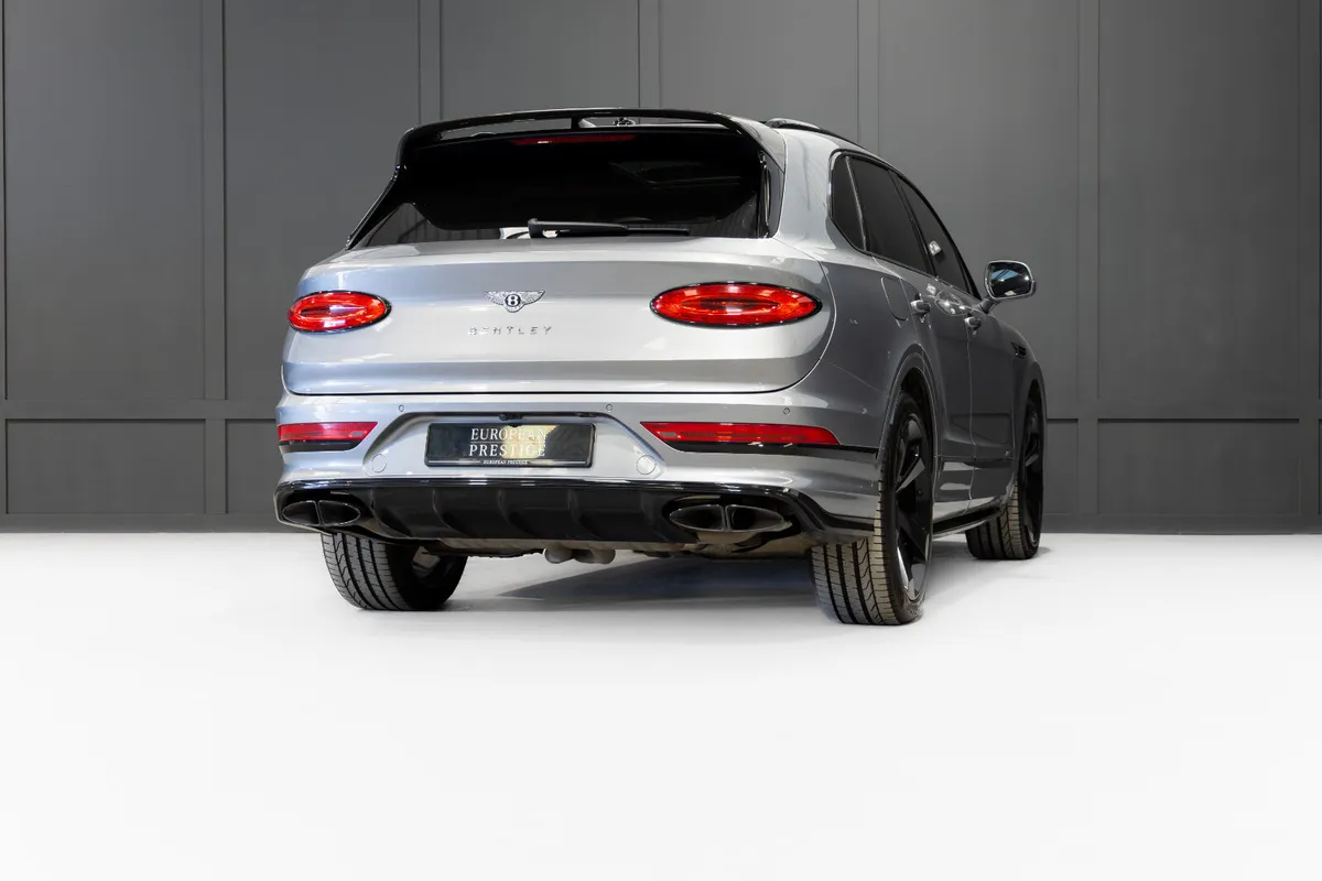 222 Bentley Bentayga V6 Hybrid 5 Seat N1 Crewcab - Image 3