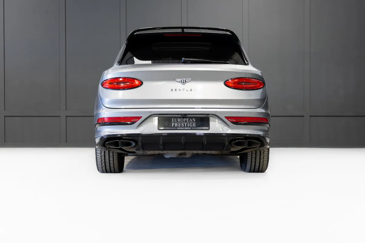 222 Bentley Bentayga V6 Hybrid 5 Seat N1 Crewcab - Image 4