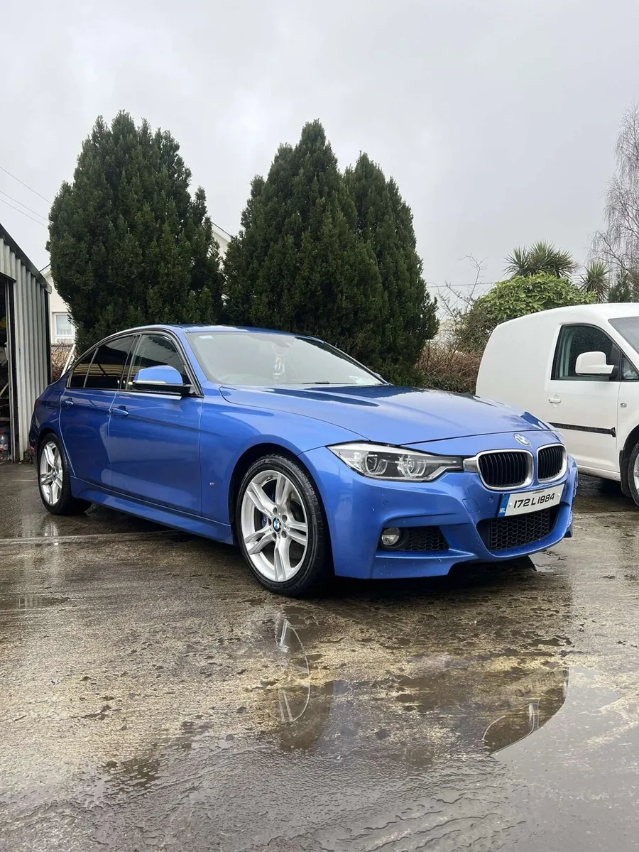 BMW 330e - Image 2