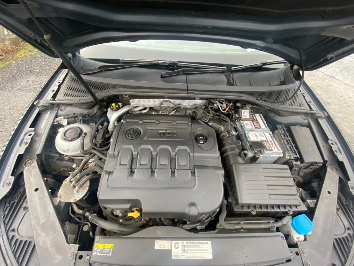 Vw Passat 2018 - Image 2