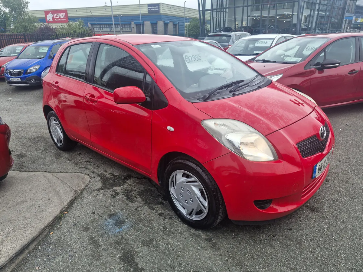 Toyota Yaris 2006 - Image 3