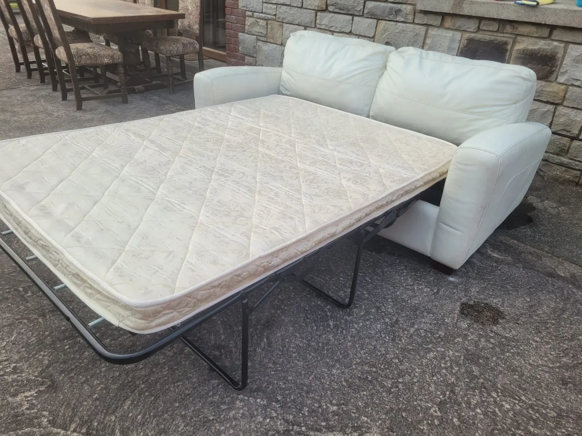 White leather pull out bed couch - Image 3