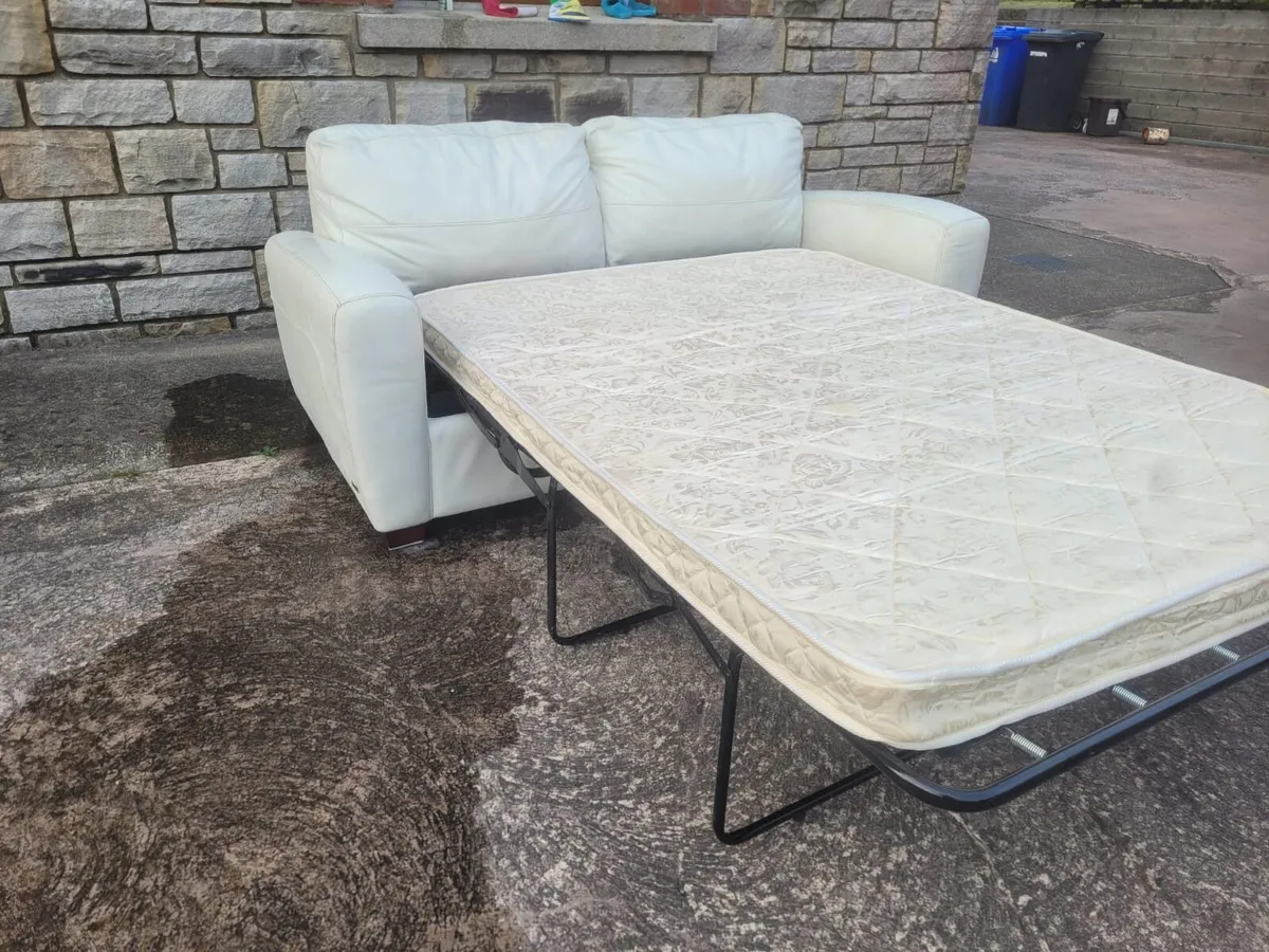 White leather pull out bed couch - Image 4