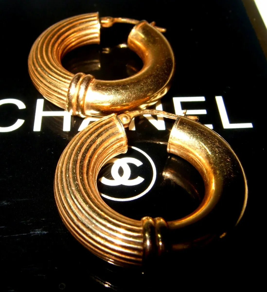 Vintage Hallmarked 9ct Gold Hoops - Image 1