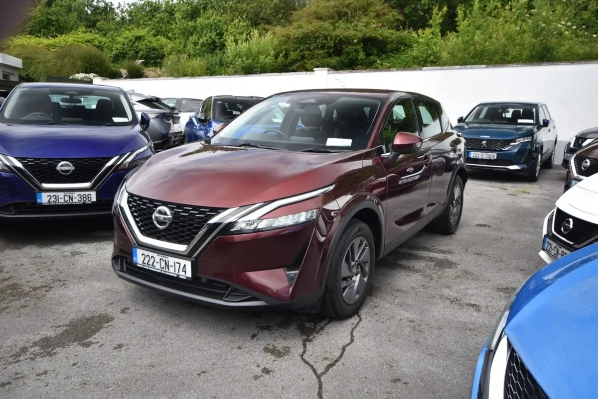 Nissan QASHQAI 1.3 PET Mild Hybrid SV - Image 2