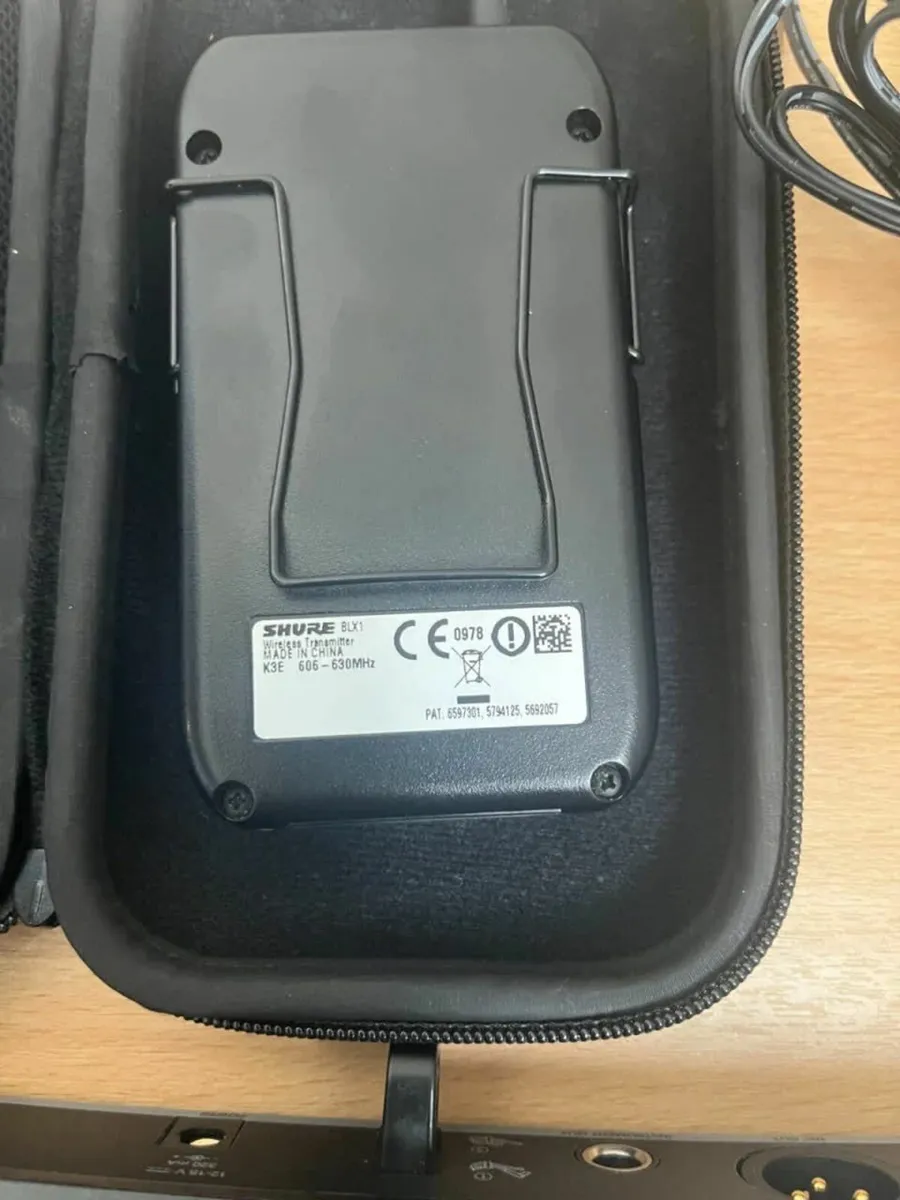 Shure Blx88 Dual Transceiver Wireless PG58 Mic - Image 2