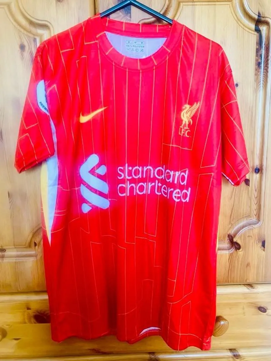 Liverpool FC shirt, Mo SALAH - Image 1