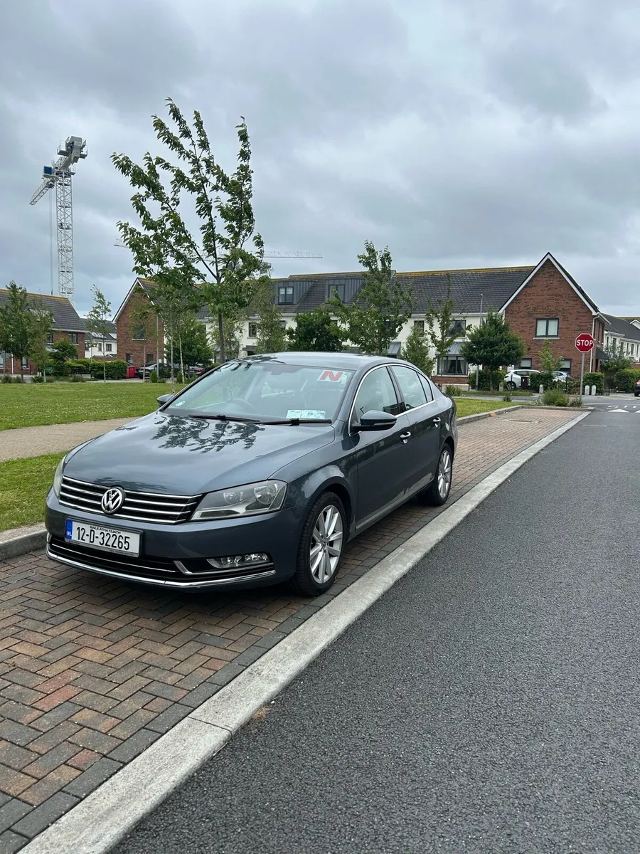 2012 Volkswagen Passat Highline Automatic - Image 2