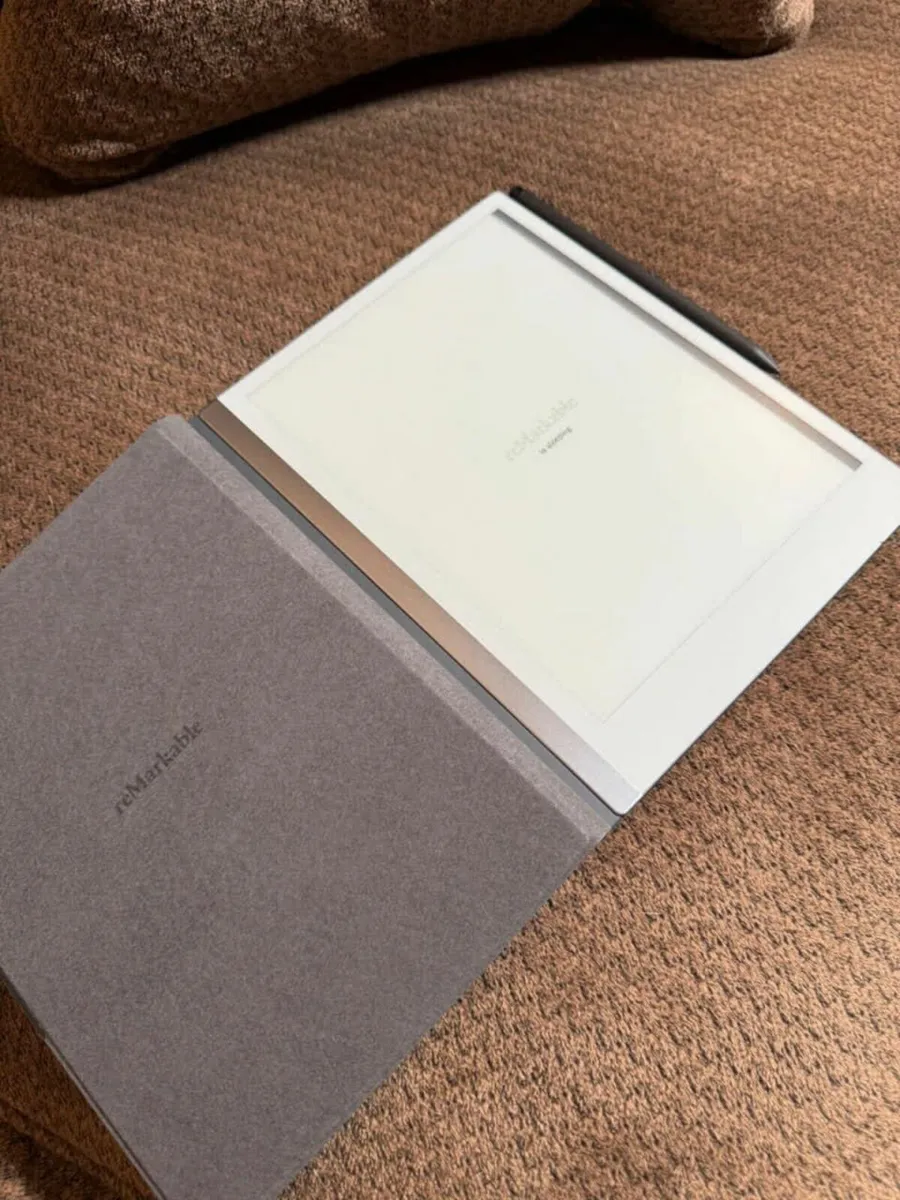 Remarkable 2 Tablet - Used amazing condition - Image 1