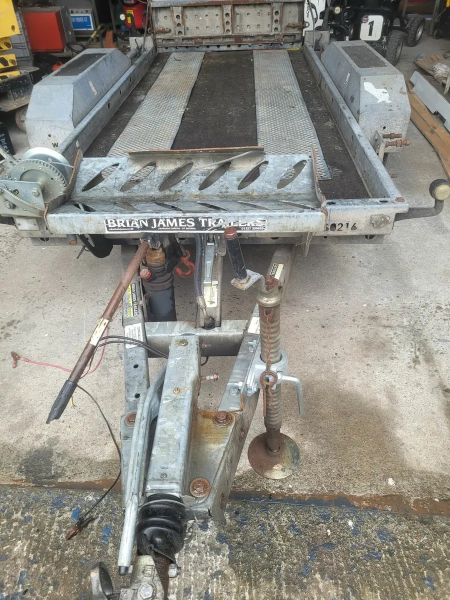 Brian James tilt bed plant trailer - Image 1
