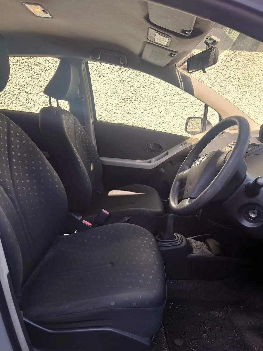 2007 Toyota Yaris - LONG NCT - Image 4