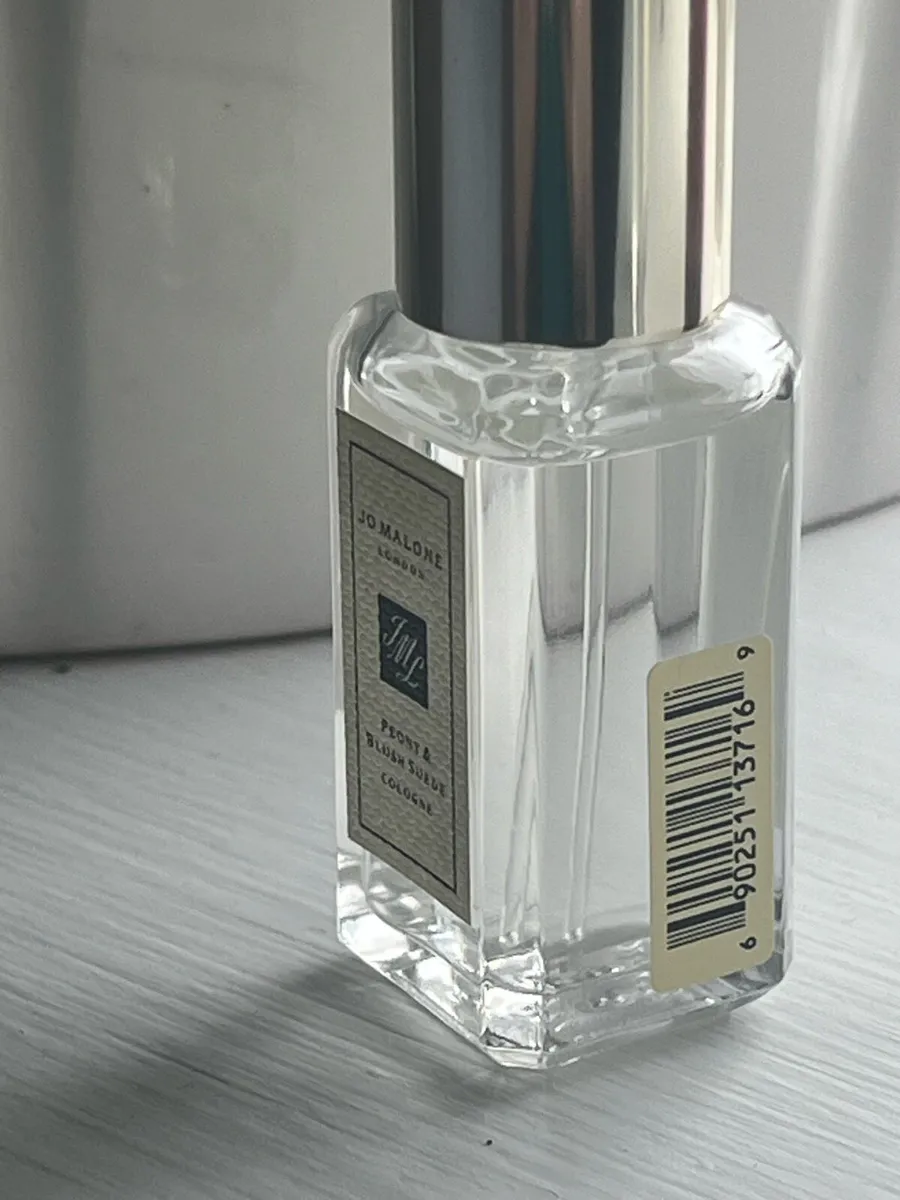 Perfume - Image 2